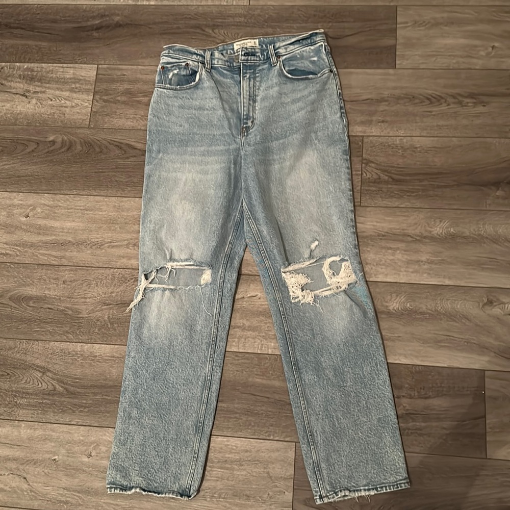 Ultra High Rise 90s Straight Jean